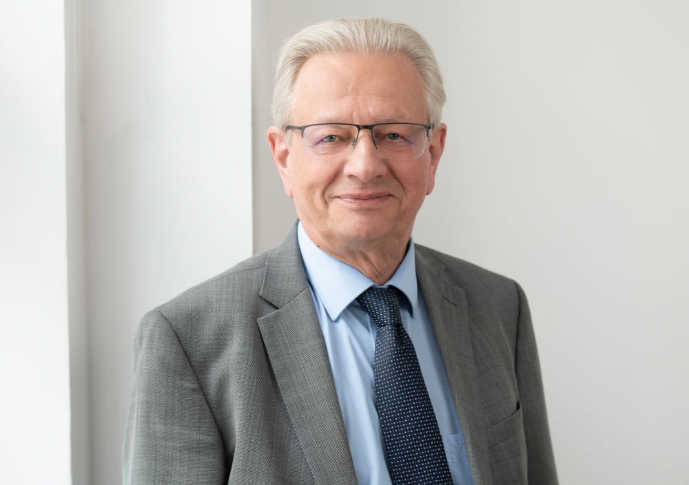 Porträt von Prof. Günter Esser
